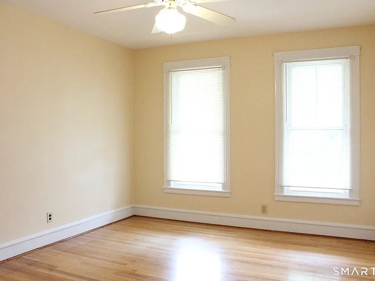 28 Cottage St #1 — Photo 11