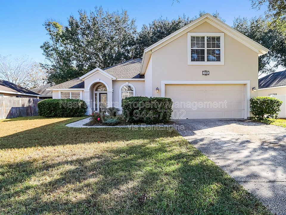 1st image of 1704 Dartmoor Ln