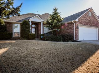 2004 Cedar Pointe Cir, Edmond, OK 73003