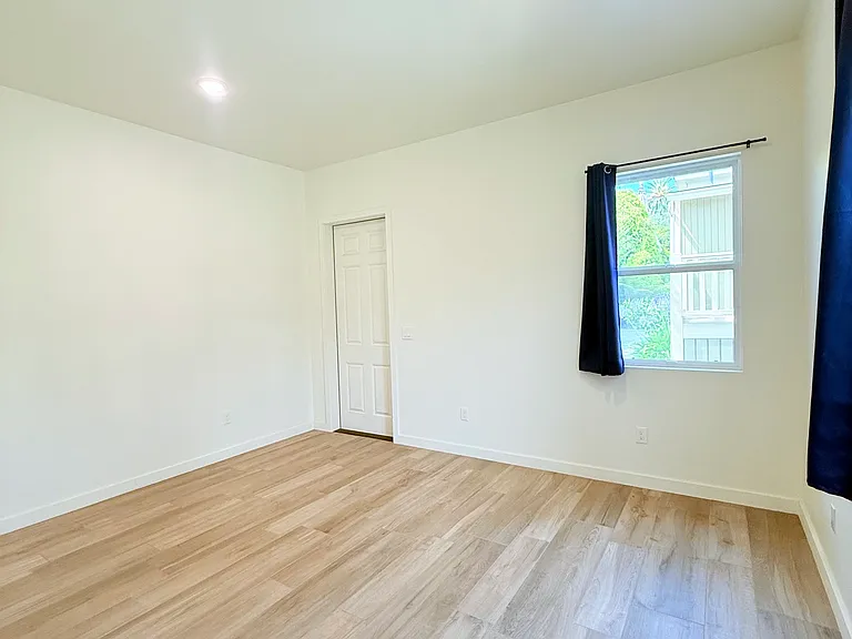 1514 Garden St #8 — Photo 10