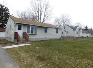179 E Abbott Grv, Orchard Park, NY 14127