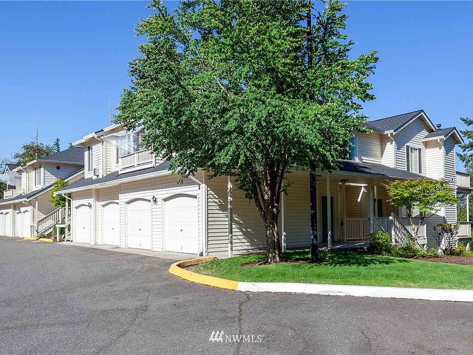 Welcome home to Mill Pond at Lakeland!