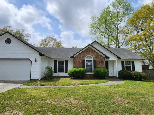 191 Raintree Circle, Jacksonville, NC 28540