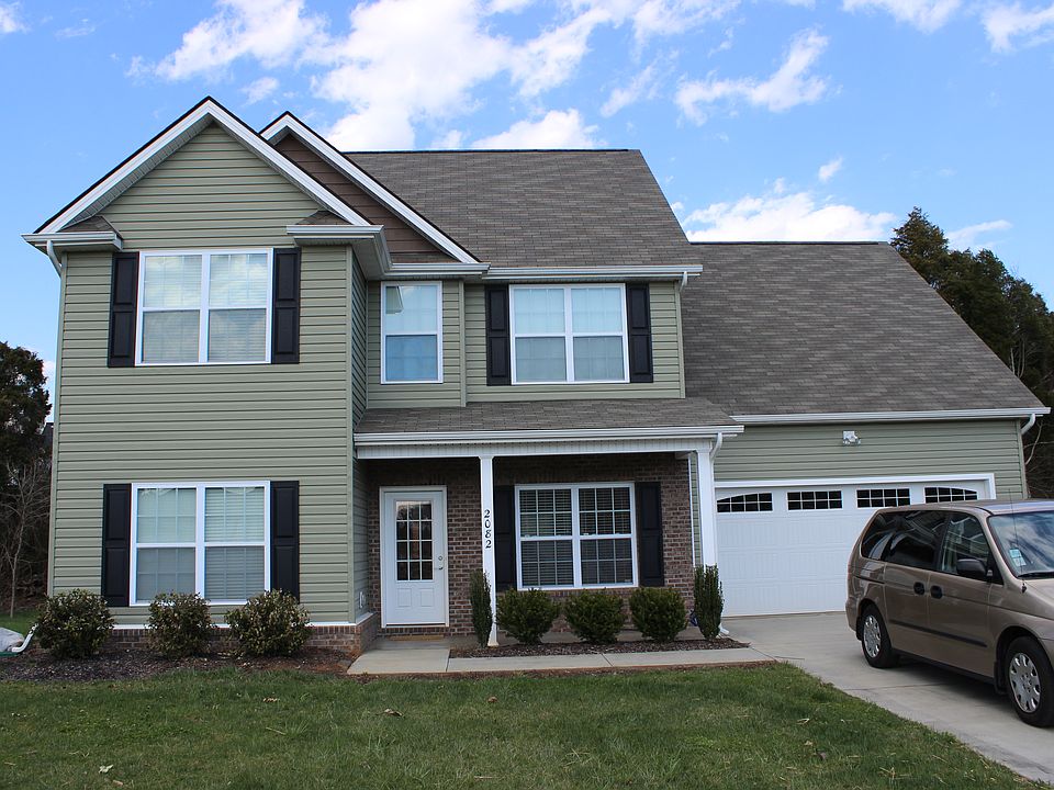 1st image of 2082 Falling Leaf Dr