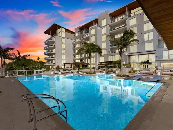 1020 Sunset Point Rd Unit 310, Clearwater, FL 33755