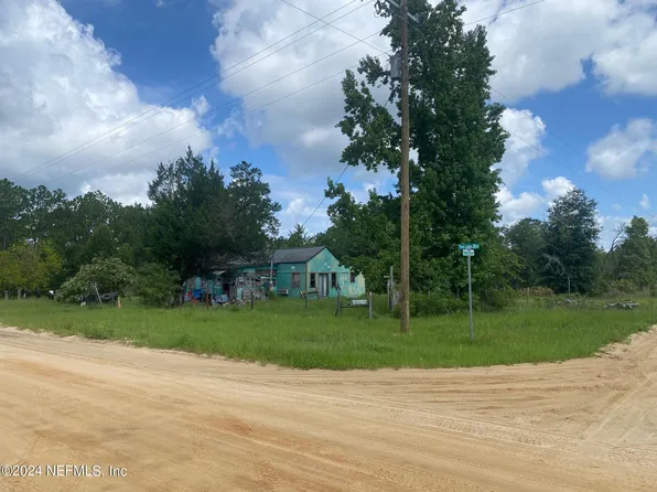 3100 TWIN LAKES Boulevard, Interlachen, FL 32148