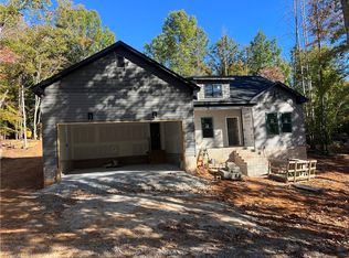 4864 Creeks Crossing Rd, Asheboro, NC 27205