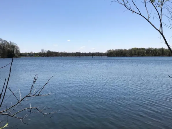 Rainbow Dr, Sturgis, MI 49091