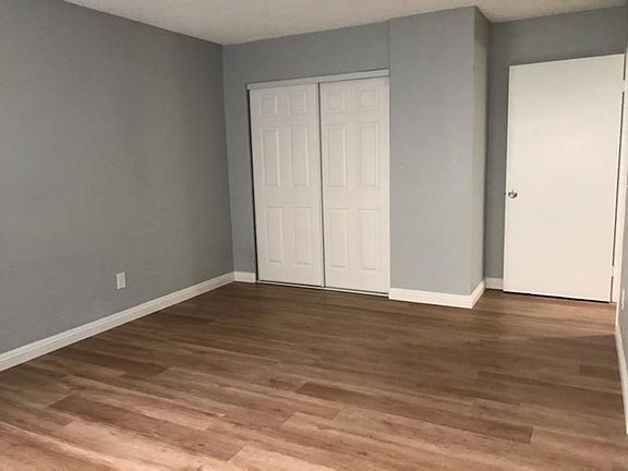 5th image of 8560 Oleander Ave #59