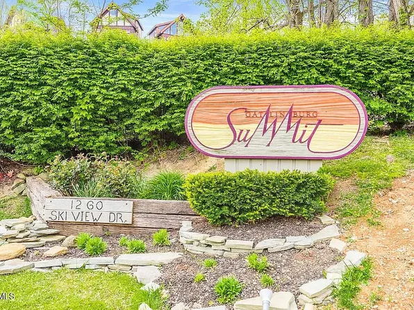 1260 Ski View Dr #2104, Gatlinburg, TN 37738