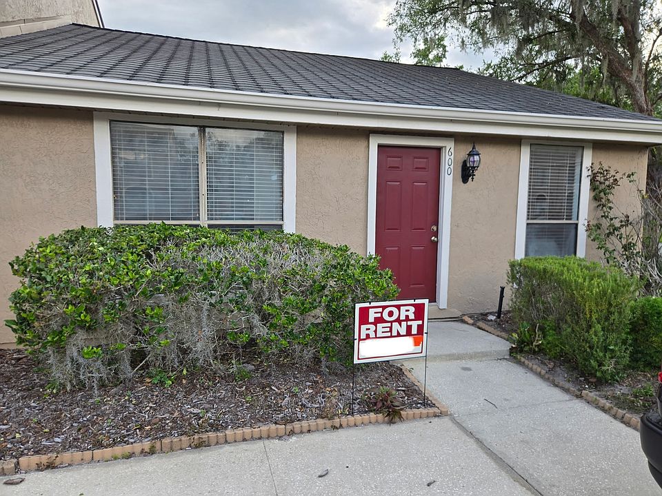 1st image of 600 Casa Park Ct