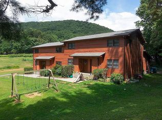 155 Old Fort Rd APT 4, Fairview, NC 28730