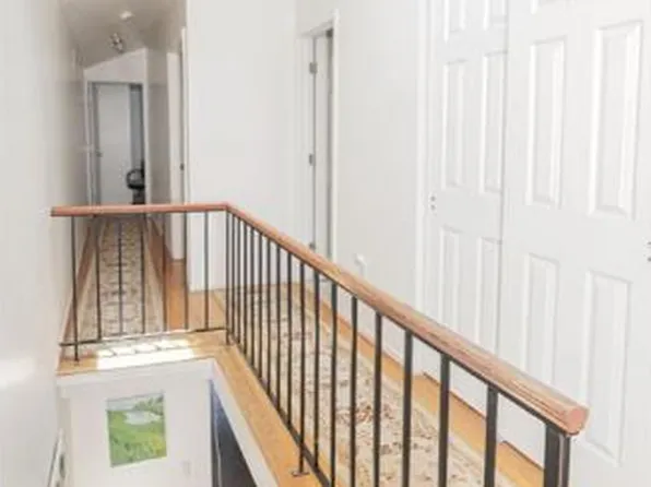 51 Georgetown Lane image 9 of 15