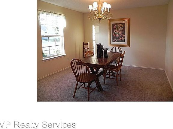 4th image of 9949 Thomas Jefferson Dr