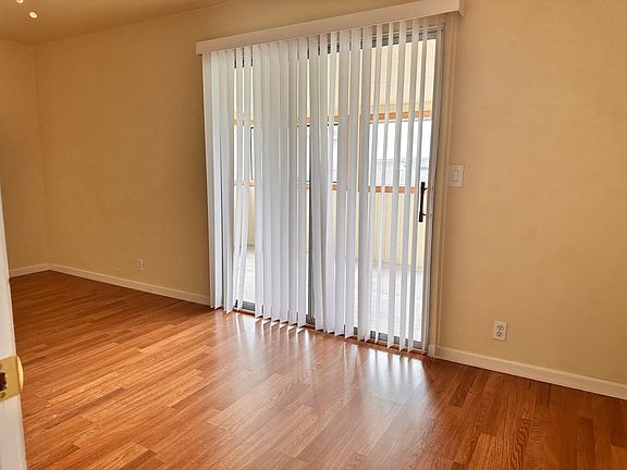 5th image of 11435 Del Monte Ave