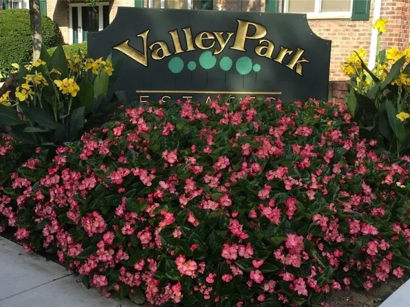 953 Fenwood Drive #3, Valley Stream, NY 11580