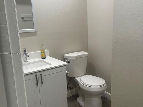 2nd image of 1111 NW 19th Ave APT 405
