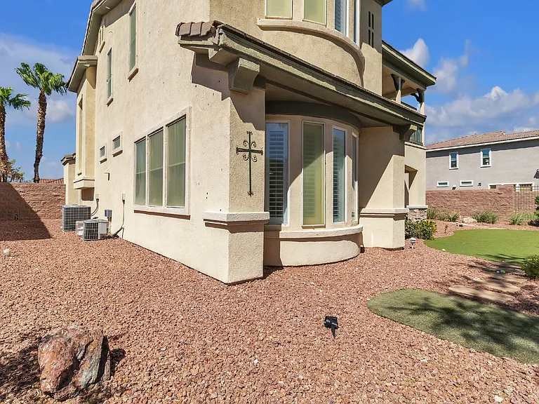 1455 Foothills Village Dr — Photo 66