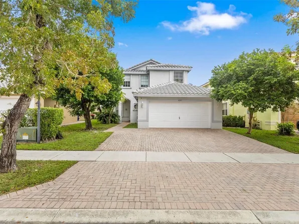 4261 SW 126th Ave, Hollywood, FL 33027