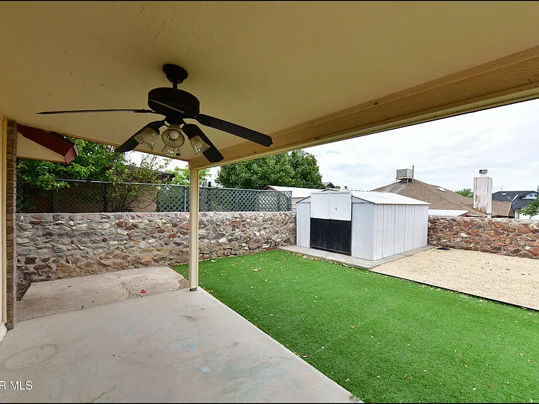 7737 Plaza Azul Rd — Photo 33