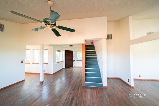 2nd image of 3750 W Drummond Ave