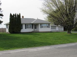 10563 Fruit Ridge Ave NW, Sparta, MI 49345