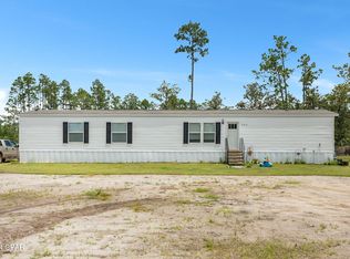 545 Hickory Bluff Dr, Southport, FL 32409