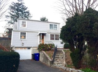37 Circle Rd, Norwalk, CT 06854