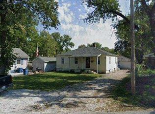 802 Vivian St, Collinsville, IL 62234