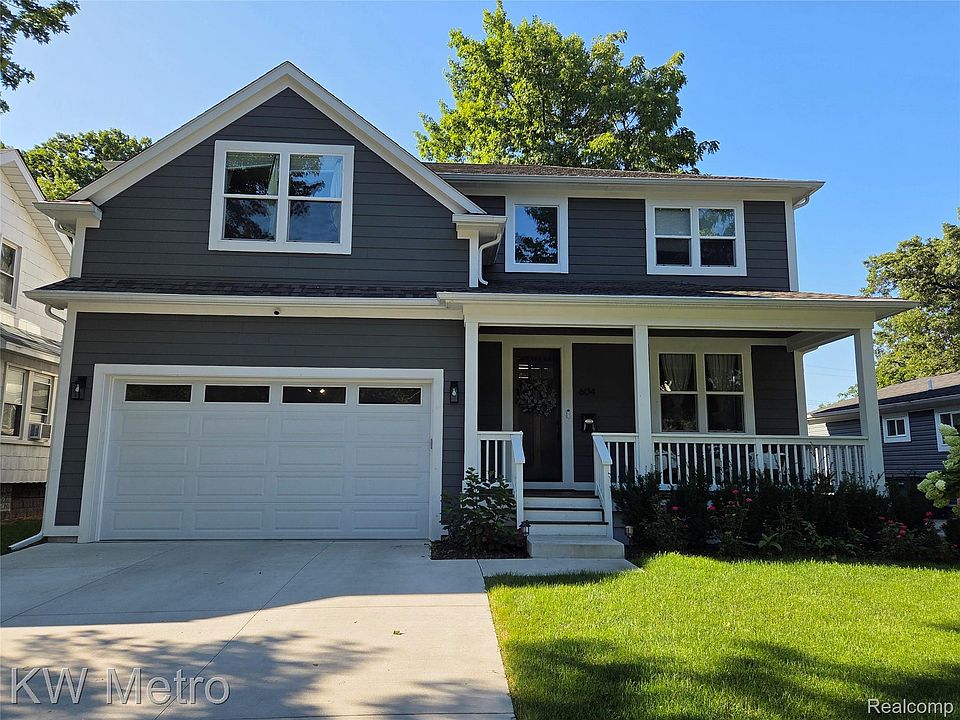 1st image of 604 Forest Ave