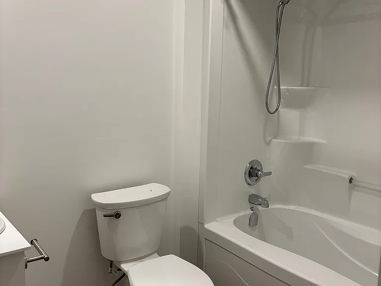 69 Curtis St #302 — Photo 6