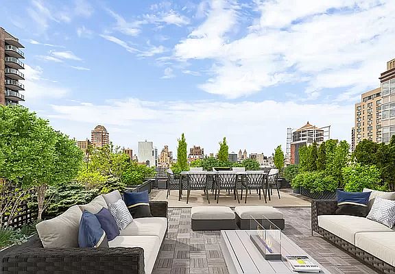 3rd image of 120 E 87th St APT 22AB