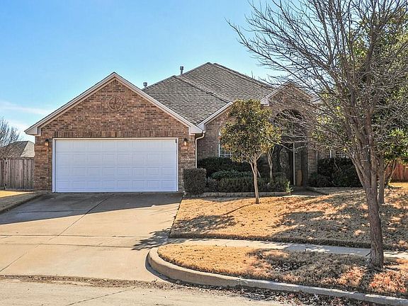2nd image of 2400 Honey Dr