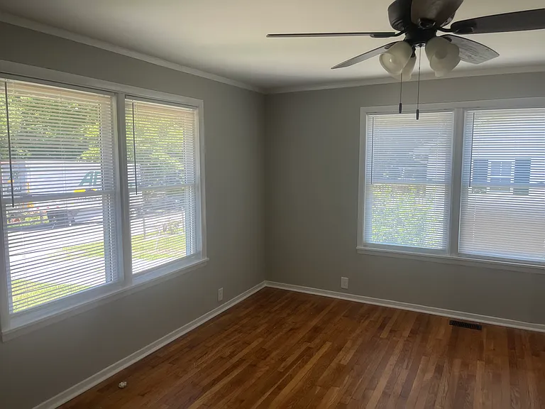 206 D Carlton St — Photo 4
