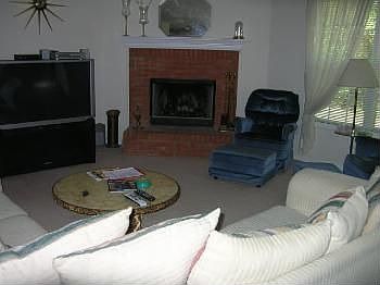 4th image of 751 Jacoby Dr