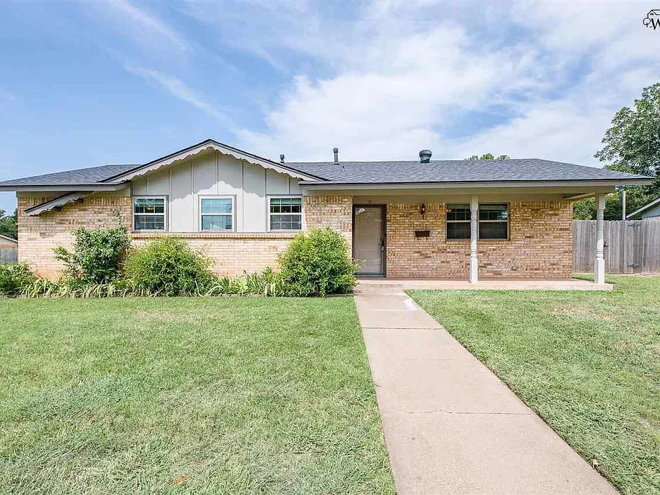 10 Jo Ann Cir