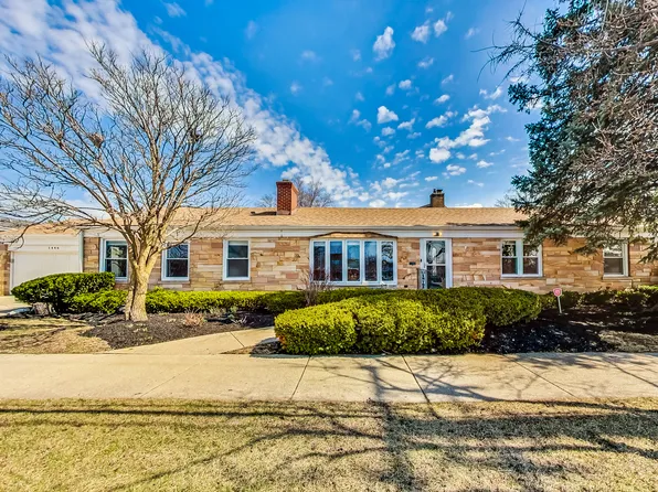 1446 Garden St, Park Ridge, IL 60068