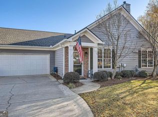 955 Camry Cir, Dallas, GA 30157