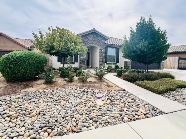 9223 Oak Garden Ln, Shafter, CA 93263