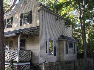 7 Lesnick Ct, Elyria, OH 44035