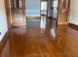 1032 F St, Lincoln, NE 68508