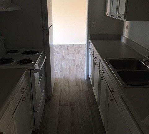 5th image of 252 Shadow Mountain Dr #D