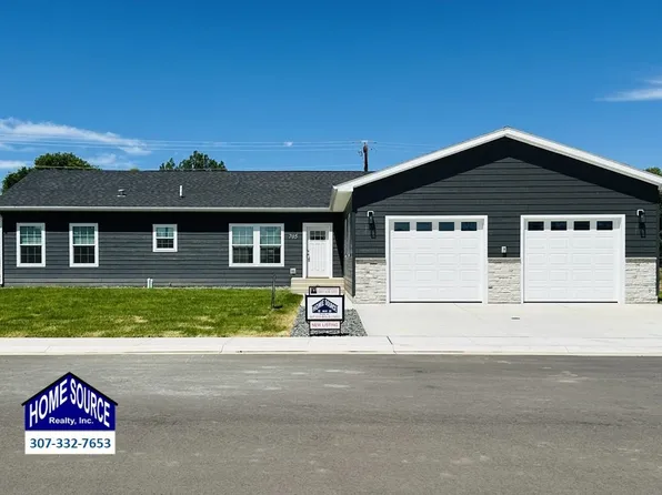 705 Cottonwood Ln, Lander, WY 82520