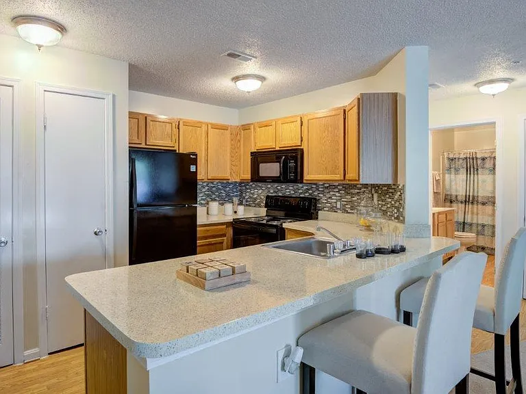 The Apartments at Diamond Ridge — Photo 2