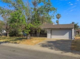 2071 Del Rio Dr, Stockton, CA 95204