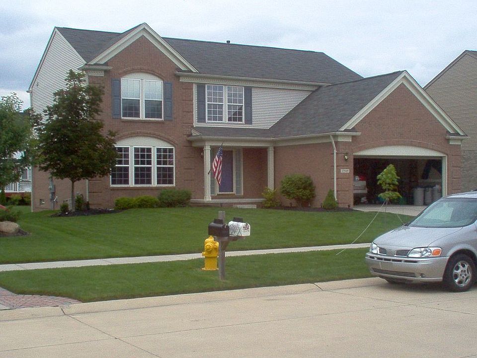 1st image of 17949 Crystal River Dr
