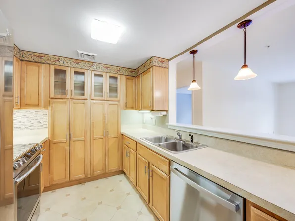 18 West Road #106, Orleans, MA 02653