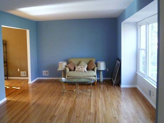 Living Room, Bay Window