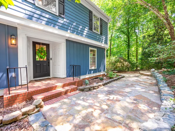 811 Kings Mill Rd, Chapel Hill, NC 27517