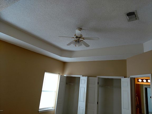 5th image of 14029 Gladys St
